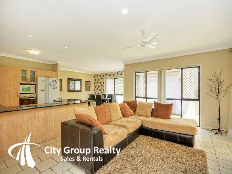 8 Redbud Lane, Robina QLD 4226