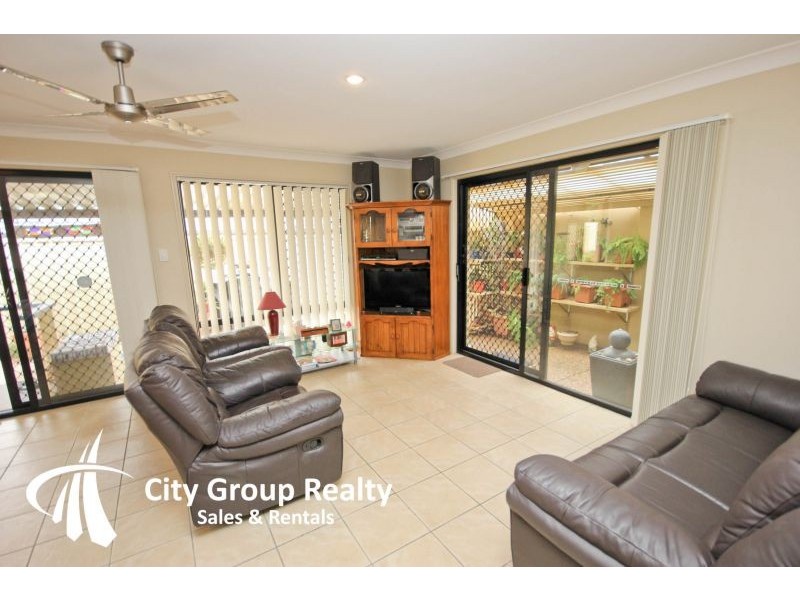 1/56 Inwood Circuit, Merrimac QLD 4226