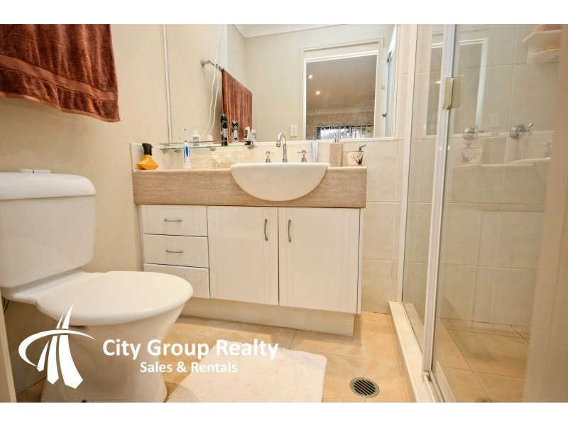 1/56 Inwood Circuit, Merrimac QLD 4226