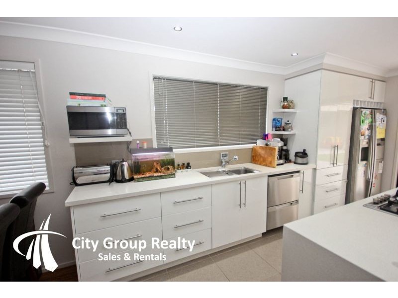 1/10 Crimson Court, Miami QLD 4220