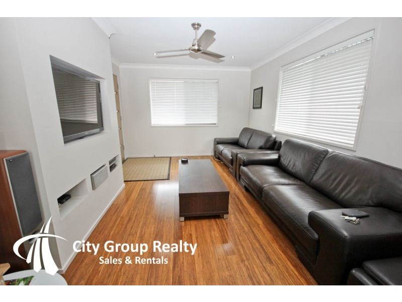 1/10 Crimson Court, Miami QLD 4220