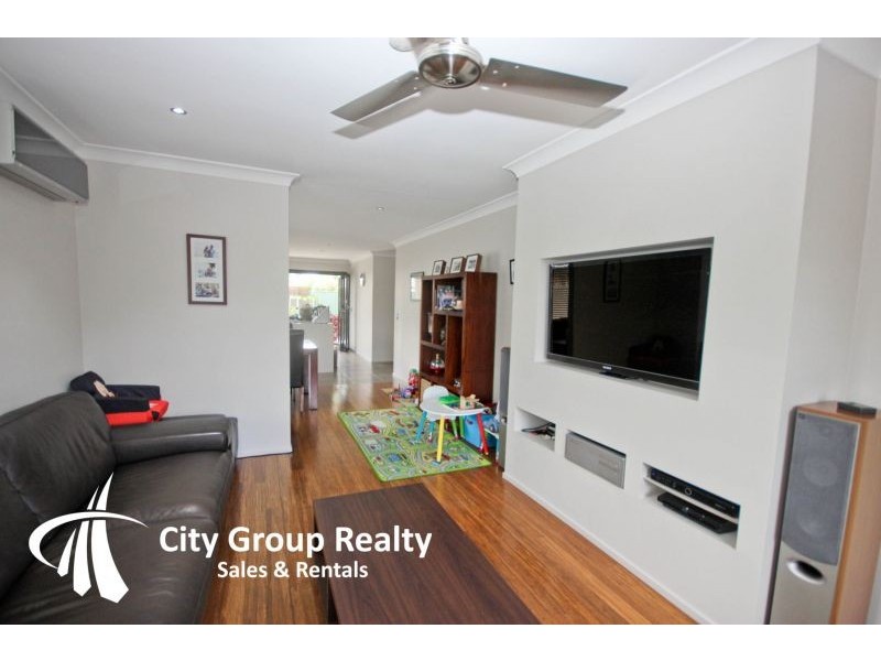 1/10 Crimson Court, Miami QLD 4220