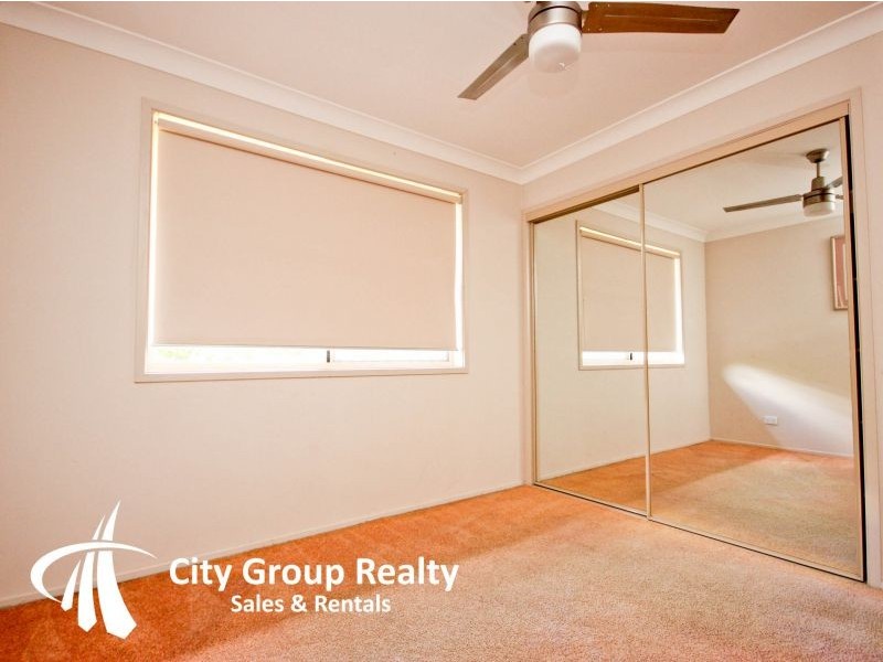 69 Cassowary Drive, Burleigh Waters QLD 4220