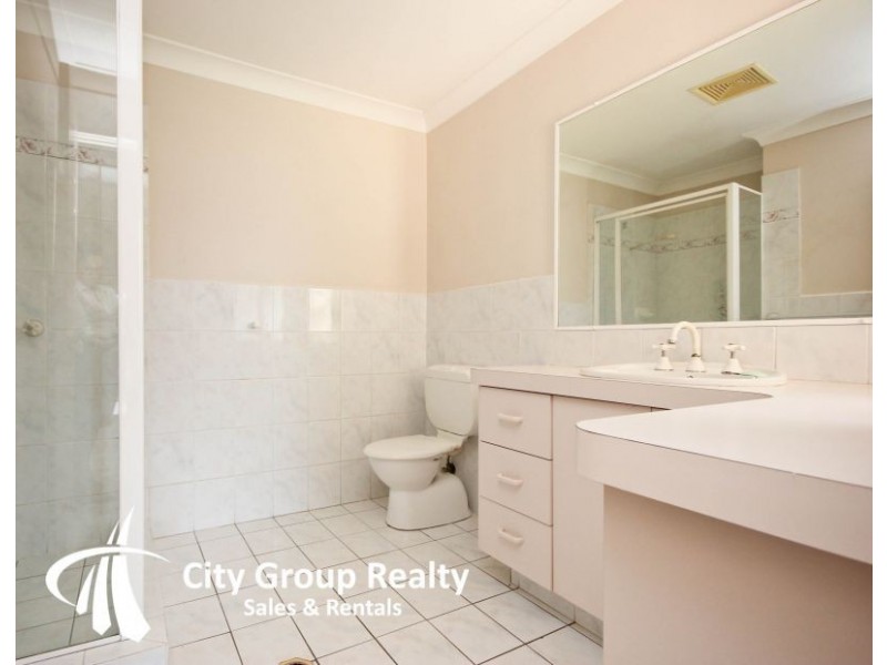 69 Cassowary Drive, Burleigh Waters QLD 4220