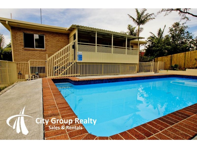 61 Eugaree Street, Southport QLD 4215