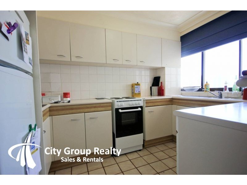 2208/18 Hanlan Street, Surfers Paradise QLD 4217