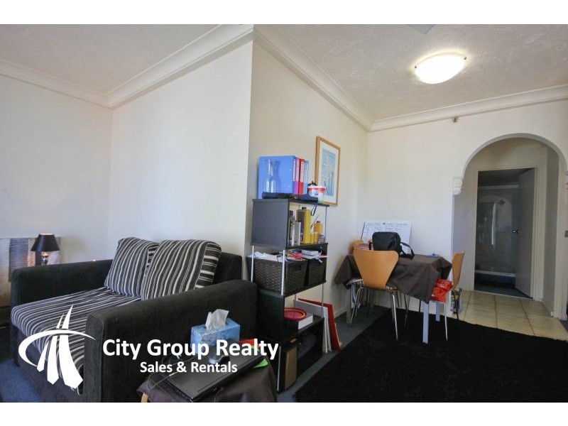 2208/18 Hanlan Street, Surfers Paradise QLD 4217