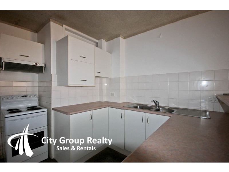 146 Surf Parade, Broadbeach QLD 4218