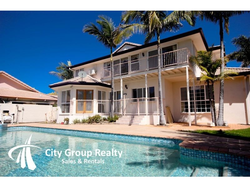 10 Wollundry Place, Mermaid Waters QLD 4218