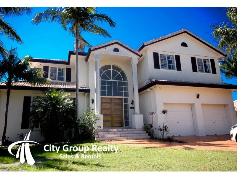 10 Wollundry Place, Mermaid Waters QLD 4218
