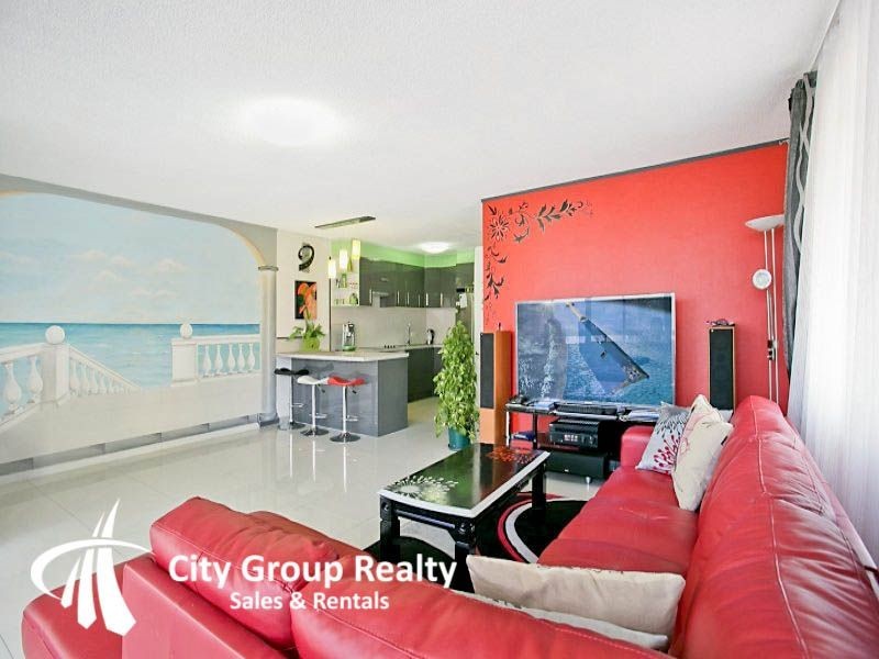 12 Linden Court 21 Armrick Avenue, Broadbeach QLD 4218