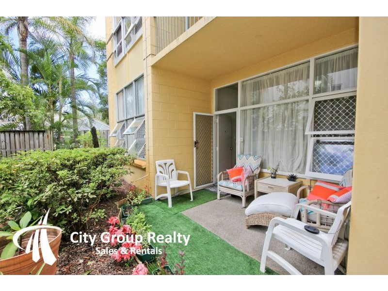 3 Redondo Avenue, Miami QLD 4220