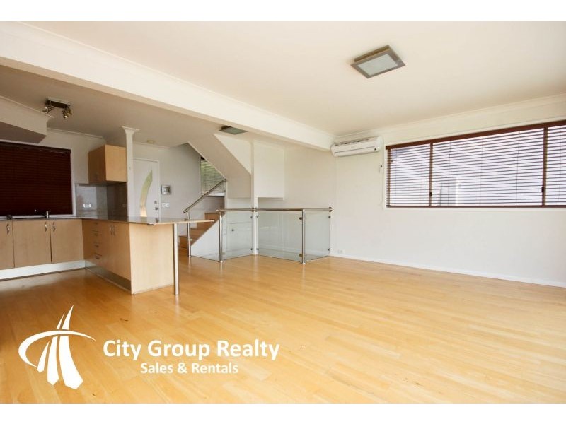 39 Hill Avenue, Burleigh Heads QLD 4220