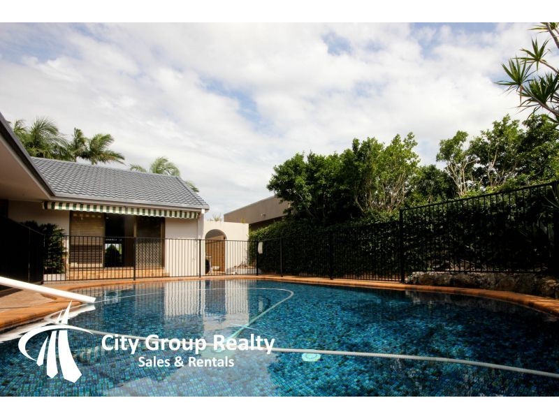 12 Argyle Crescent, Bundall QLD 4217