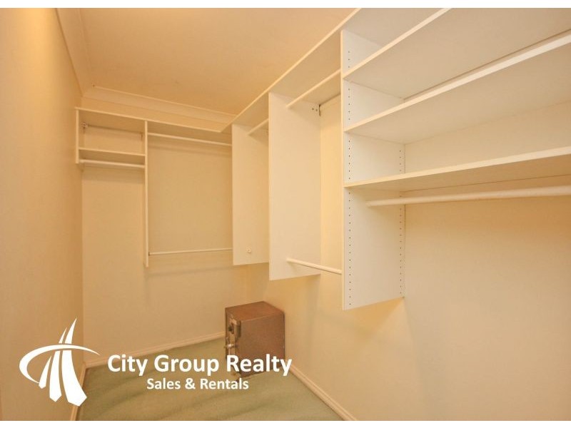 12 Argyle Crescent, Bundall QLD 4217