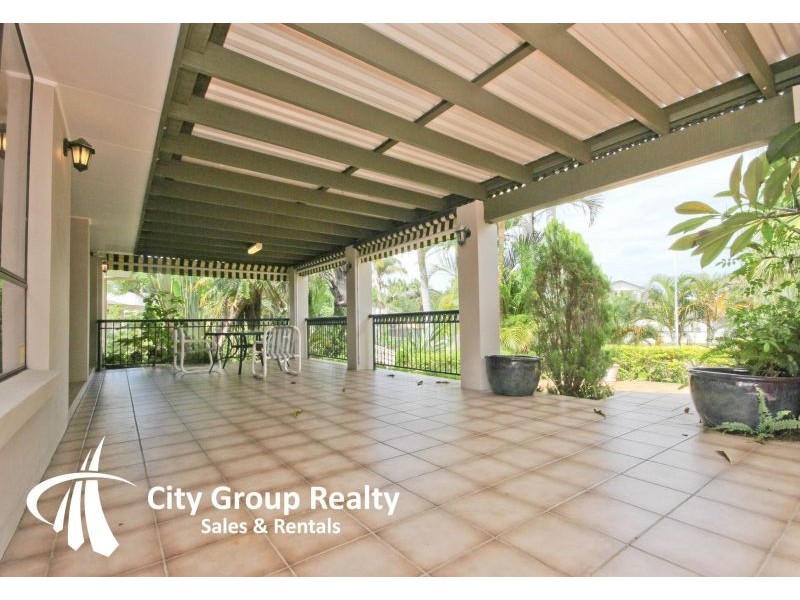 12 Argyle Crescent, Bundall QLD 4217