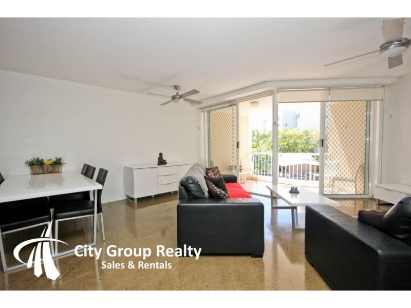 11/33 Beach Parade, Broadbeach QLD 4218