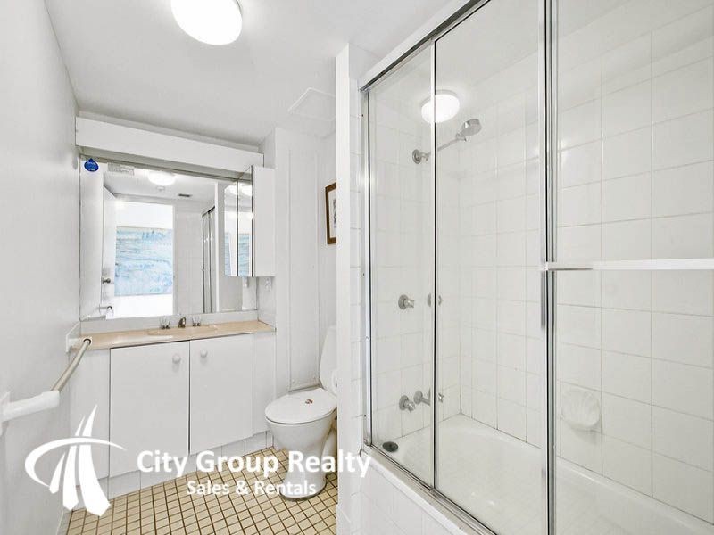 10F ‘Burleigh Beach Tower’ 52 Goodwin Terrace, Burleigh Heads QLD 4220