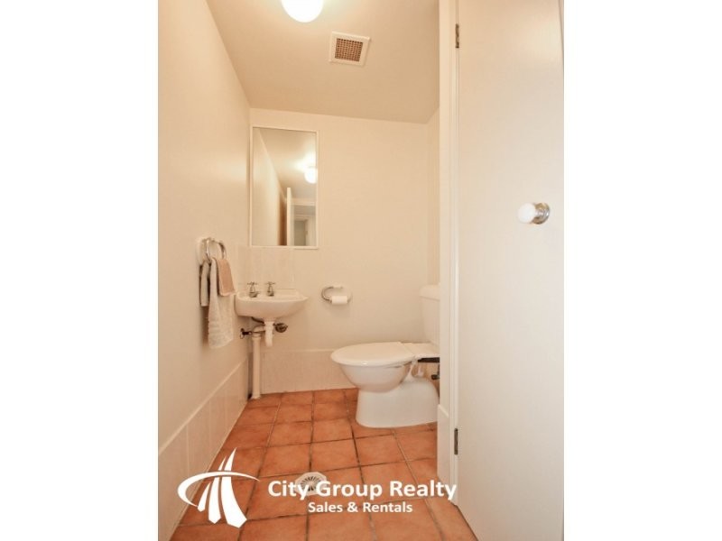 6/4-10 Monte Carlo Avenue, Surfers Paradise QLD 4217