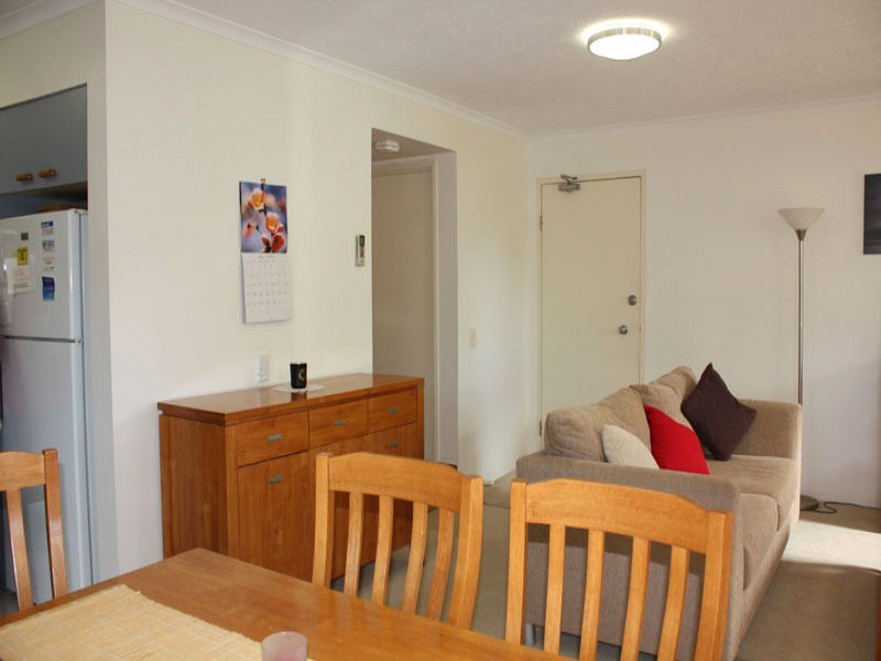 6/4-10 Monte Carlo Avenue, Surfers Paradise QLD 4217