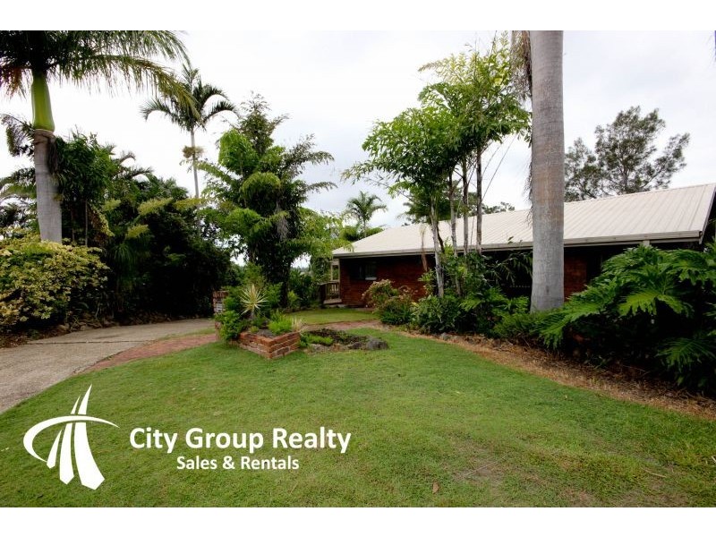 31 Wallabah Drive, Ashmore QLD 4214