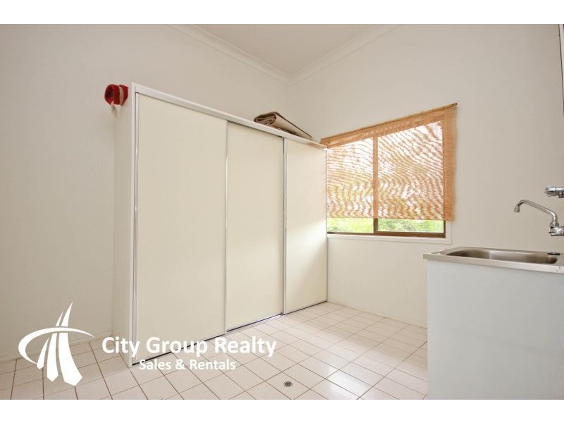 31 Wallabah Drive, Ashmore QLD 4214