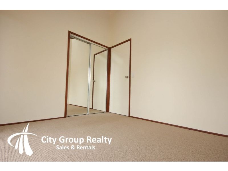 31 Wallabah Drive, Ashmore QLD 4214