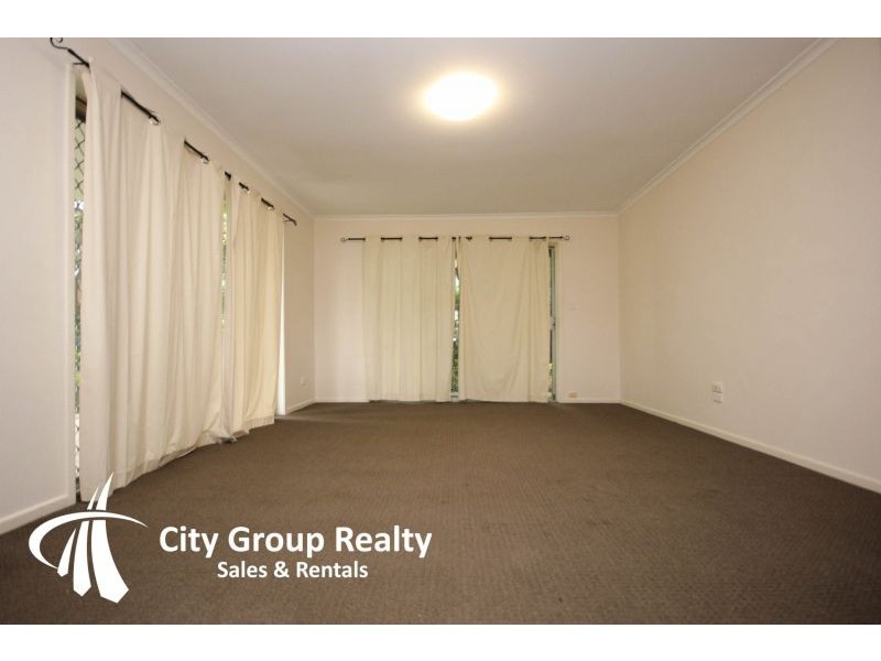 10 Tuesley Easement, Southport QLD 4215
