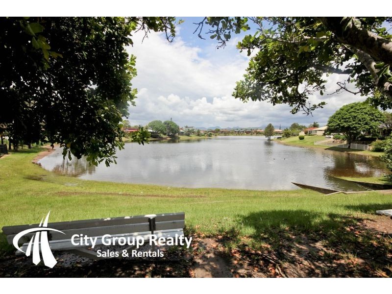 1/16 Crimson Court, Miami QLD 4220