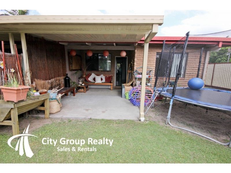 1/16 Crimson Court, Miami QLD 4220