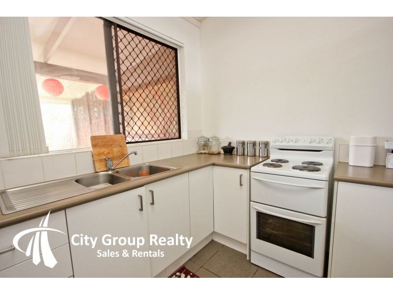 1/16 Crimson Court, Miami QLD 4220