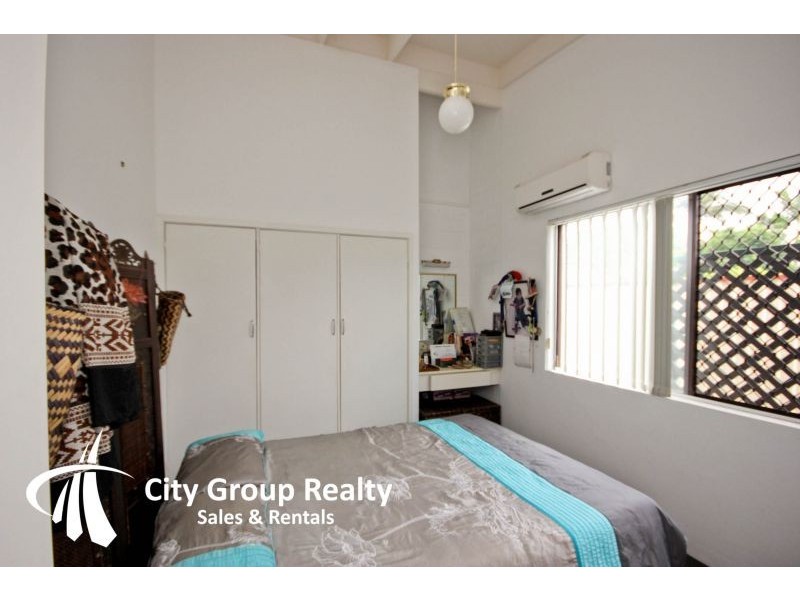 1/16 Crimson Court, Miami QLD 4220