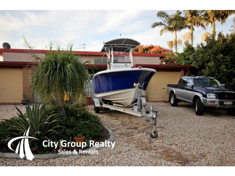 2-16 Crimson Court, Miami QLD 4220