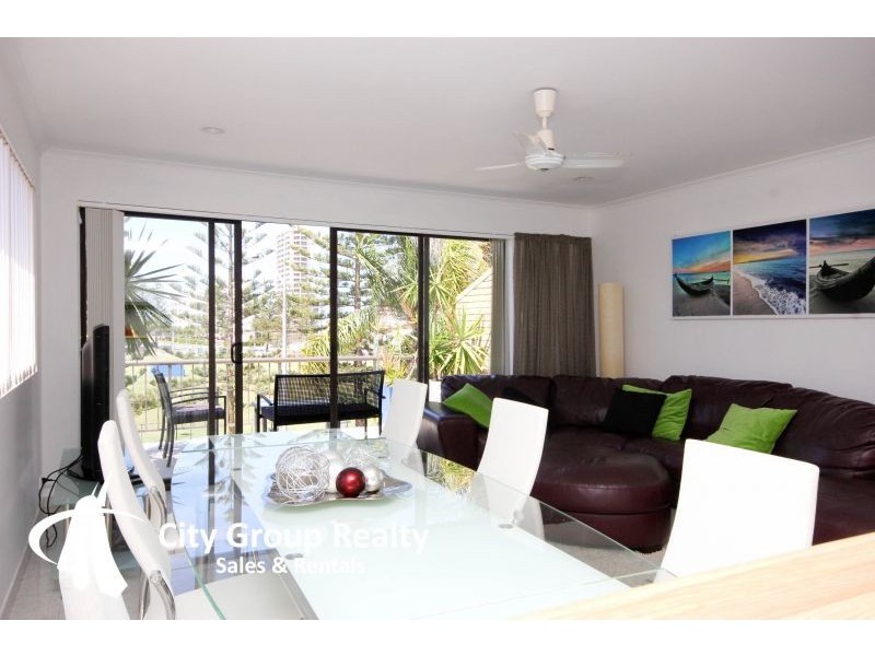 5/152 Surf, Broadbeach QLD 4218