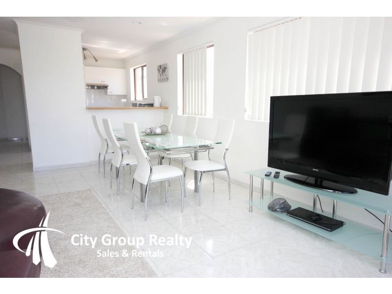 5/152 Surf, Broadbeach QLD 4218