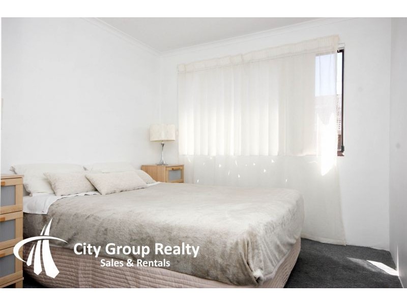 5/152 Surf, Broadbeach QLD 4218