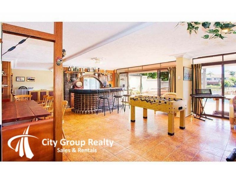 3 Witt Avenue, Carrara QLD 4211