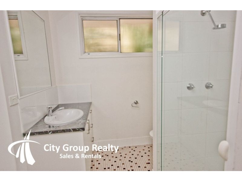 3/7 Stanhill Drive, Chevron Island QLD 4217