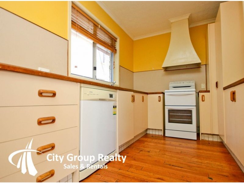 143 SURF PARADE, Broadbeach QLD 4218