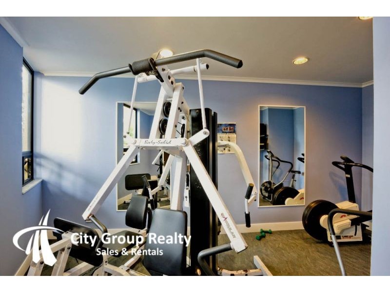 412/30 Surf Parade, Broadbeach QLD 4218