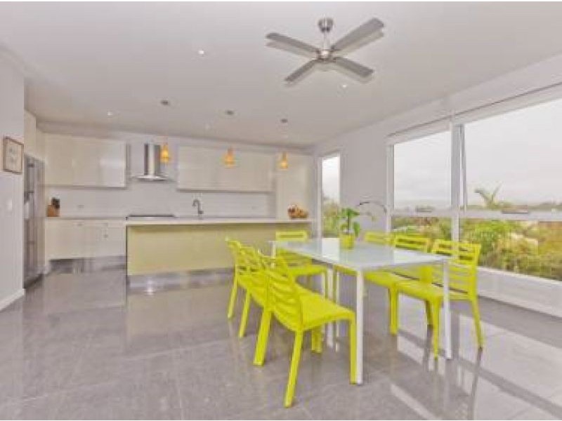 16B Darel Drive, Ashmore QLD 4214