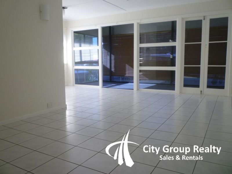 1968 Gold Coast Highway, Miami QLD 4220