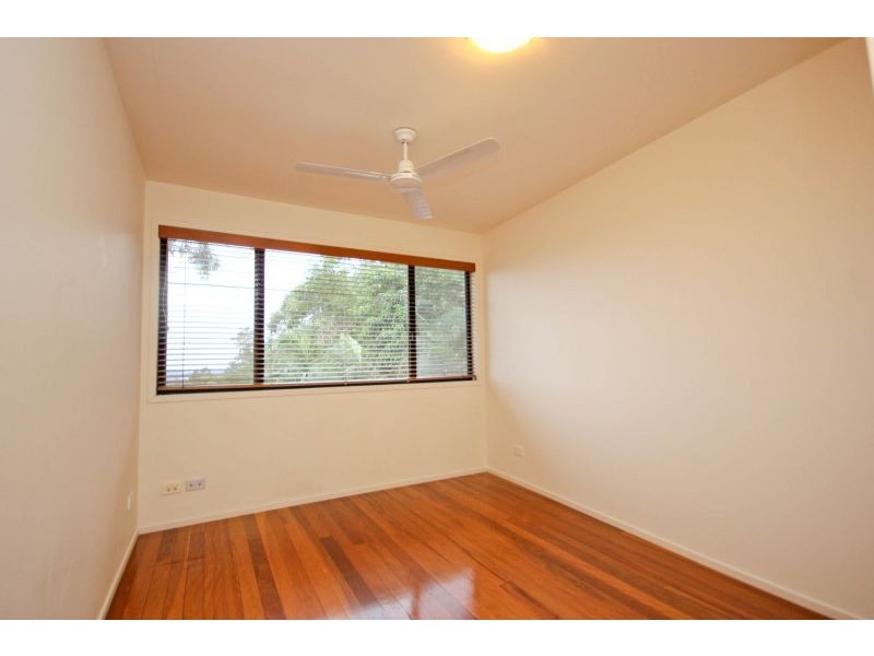 3 Buckingham Way, Elanora QLD 4221