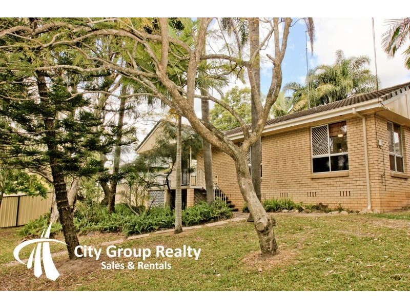 10 Tongarra Street, Southport QLD 4215