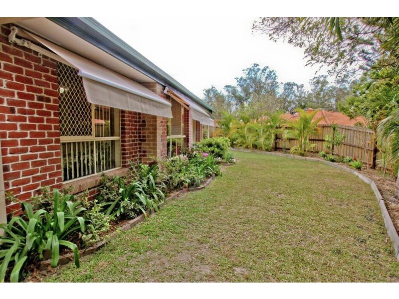 8 Adalong Place, Nerang QLD 4211