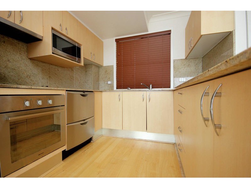 39. Hill Avenue, Burleigh Heads QLD 4220