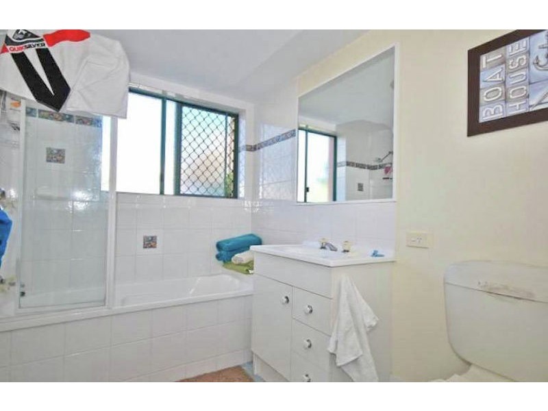 6 “Villa Mermaide” 2340 Gold Coast Hwy, Mermaid Beach QLD 4218