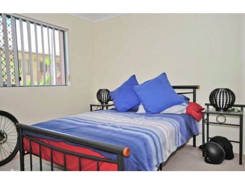 6 “Villa Mermaide” 2340 Gold Coast Hwy, Mermaid Beach QLD 4218