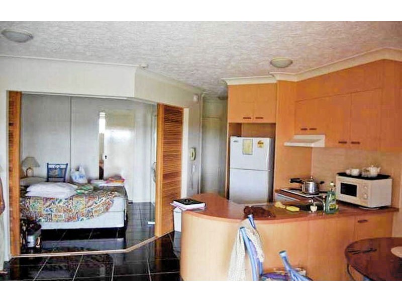 106 Marine Parade, Southport QLD 4215