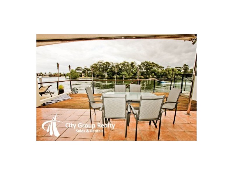 Chevron Island QLD 4217